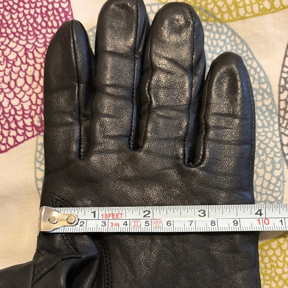 Thinsulate Black Leather Gloves - image 5